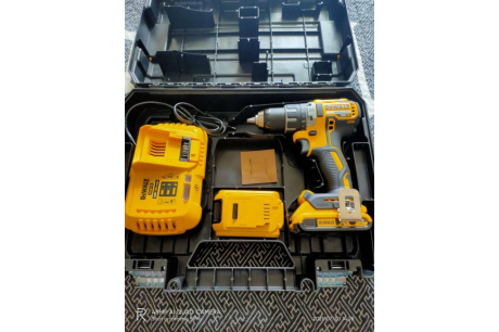 Купить Аккумулятор Dewalt DCB 183  18 В Li-ion 2 Ач фото №13